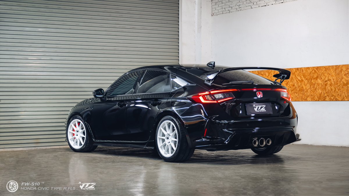 FACE_WHEEL's tweet photo. HONDA CIVIC FL5 × FW-S10-M
#facewheels https://t.co/U6F4zFFlia