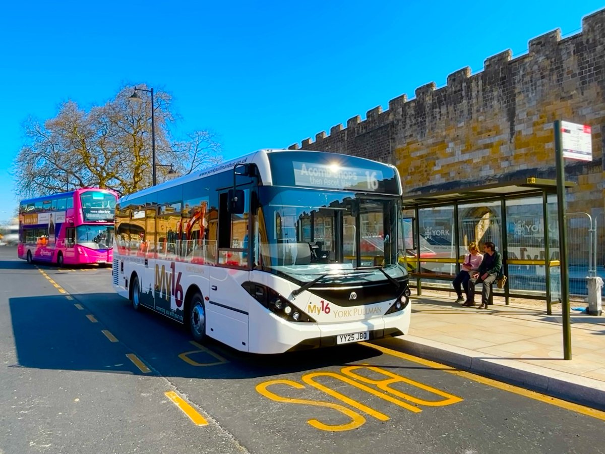 Road Closure – Hamilton Drive West
Due to a road closure outside Morrisons Daily, on Hamilton Drive West, Service My16 will be diverting until further notice. 

Unfortunately, we are unable to serve Queenswood Grove stops in both directions.

We apologise for any inconvenience.