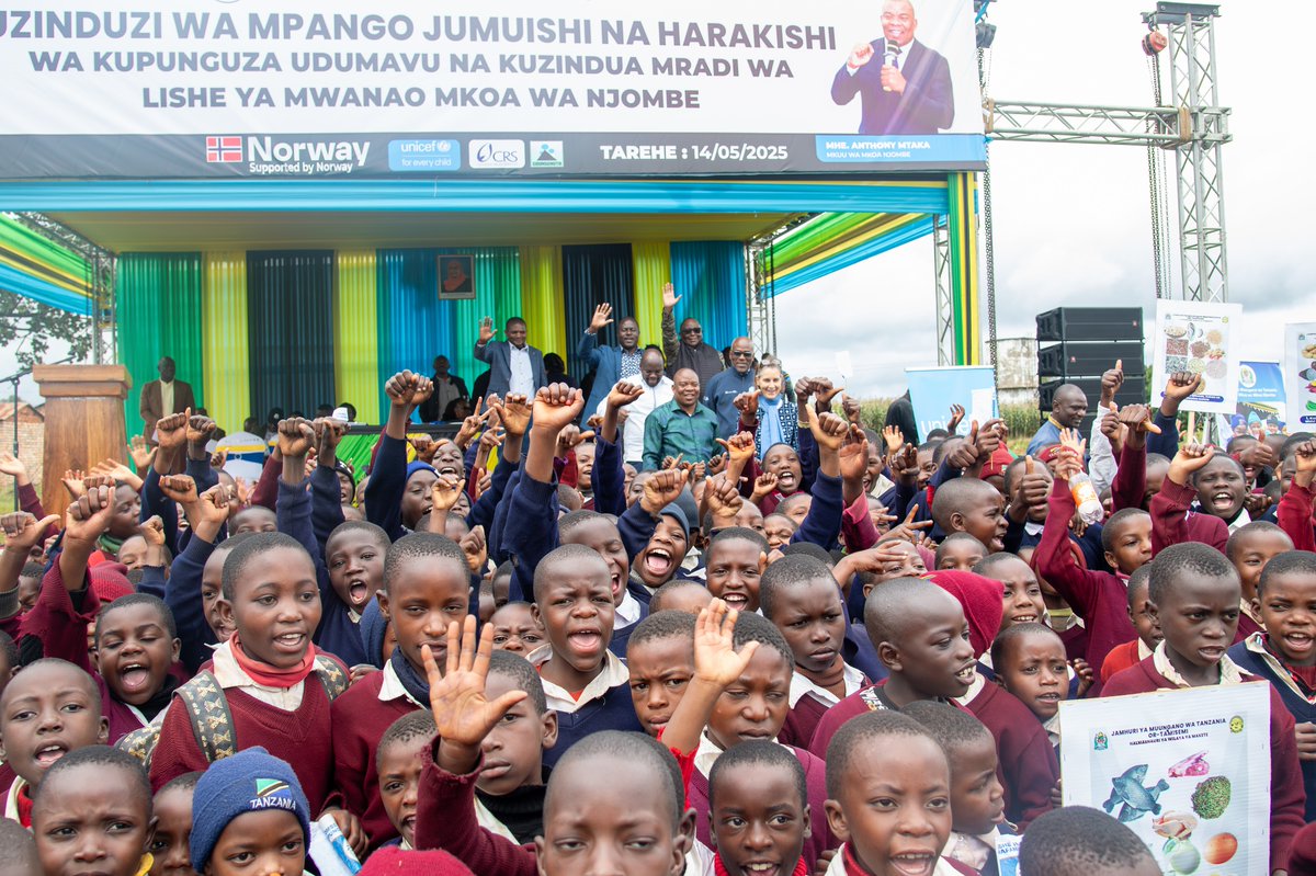 “This Response Plan is a call to action!” – Hon. Anthony Mtaka, Njombe RC. #ChangemakersForChildren like RC Mtaka are championing child nutrition in #Tanzania. The Njombe Stunting Reduction Plan aims to reduce stunting and secure a healthier future #ForEveryChild.