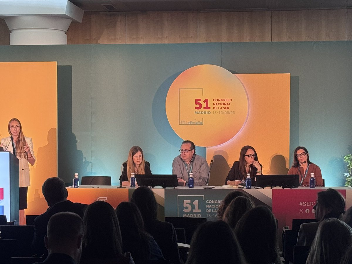 #SER2025 importancia del abordaje multidisciplinar de lde las enfermedades inmunomediadas buscando cada vez más las alianzas con otras especialidades y otros actores en torno a las #IMID <a href="/emma_beltran/">Emma</a> <a href="/jesussanzsanz44/">Jesús Sanz</a>