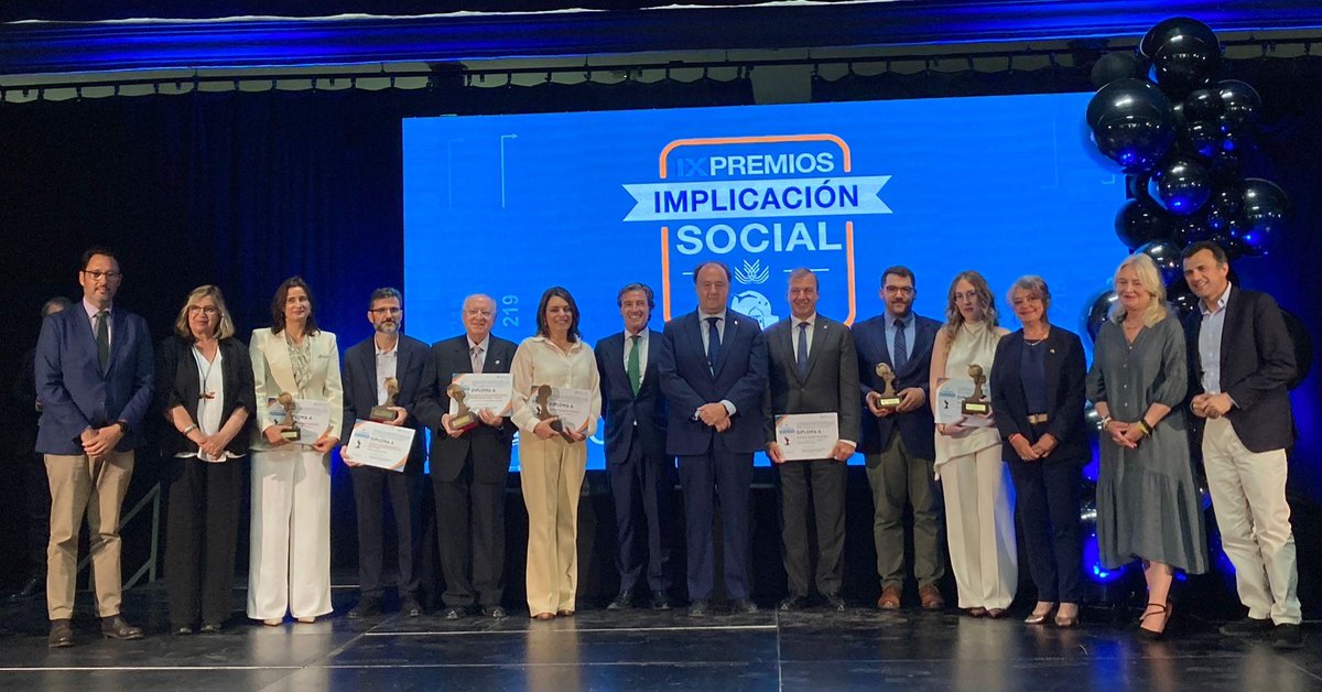 Desde el Consejo Social celebramos ayer los IX Premios a la Implicación Social, reconociendo a quienes luchan por una sociedad mejor desde la rebeldía, la investigación, la empresa y la acción social. ¡Gracias y enhorabuena! 🙌 #PremiosImplicaciónsocial