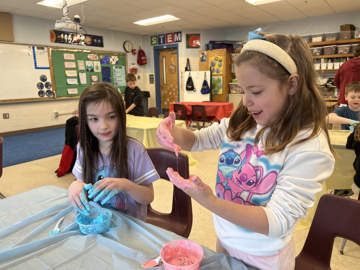 Author Jason Lefebvre visited Woodlawn Elementary in Southwick, MA for a fun day of read-alouds, book signings, and a slime activity inspired by So Much Slime! 

We love seeing his books bring joy to young readers!
<a href="/IPGbooknews/">IPGbook</a> #AuthorVisit #KidLit #SoMuchSlime #TooMuchGlue