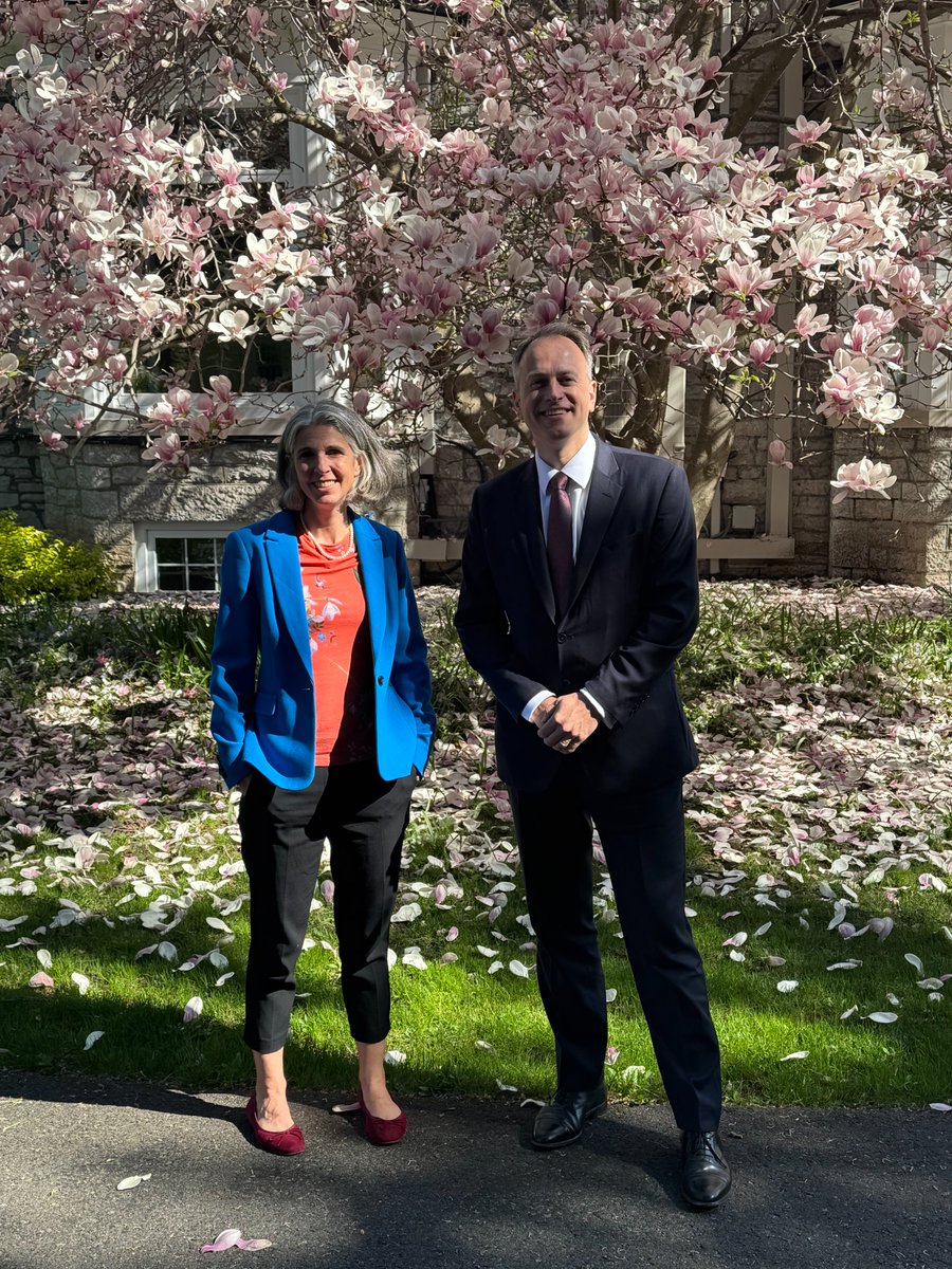 CBI (@cbitweets) on Twitter photo Ahead of this week's B7 Summit in Ottawa, our CEO, <a href="/RainNewtonSmith/">Rain Newton-Smith</a> and International & Europe Director, Sean McGuire, met with UK High Commissioner to Canada, <a href="/RobTinlineUK/">Rob Tinline</a> where they discussed UK-Canada relations and the Commissioner's work supporting UK firms trading w/ Canada Ahead of this week's B7 Summit in Ottawa, our CEO, <a href="/RainNewtonSmith/">Rain Newton-Smith</a> and International & Europe Director, Sean McGuire, met with UK High Commissioner to Canada, <a href="/RobTinlineUK/">Rob Tinline</a> where they discussed UK-Canada relations and the Commissioner's work supporting UK firms trading w/ Canada