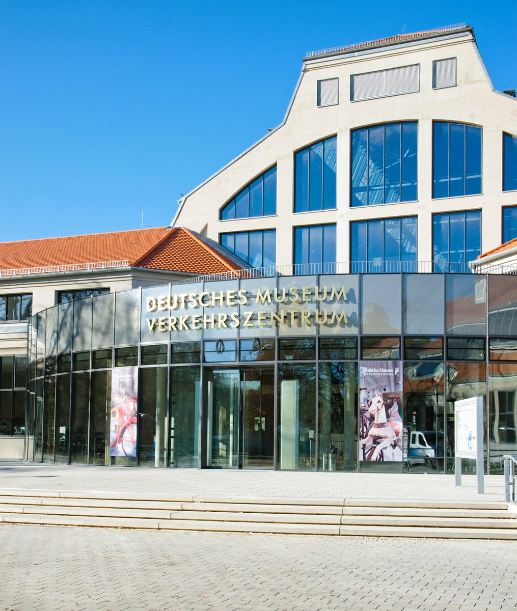 Deutsches Museum (@deutschesmuseum) on Twitter photo Im Verkehrszentrum werden Vergangenheit, Gegenwart und Zukunft des Landverkehrs erlebbar – für Kundinnen und Kunden der <a href="/SWM_Muenchen/">Stadtwerke München</a> sogar kostenlos an jedem Montag im Jahr 2025 (gilt auch für das Deutsche Museum und die Flugwerft). swm.de/unternehmen/ma… Im Verkehrszentrum werden Vergangenheit, Gegenwart und Zukunft des Landverkehrs erlebbar – für Kundinnen und Kunden der <a href="/SWM_Muenchen/">Stadtwerke München</a> sogar kostenlos an jedem Montag im Jahr 2025 (gilt auch für das Deutsche Museum und die Flugwerft). swm.de/unternehmen/ma…