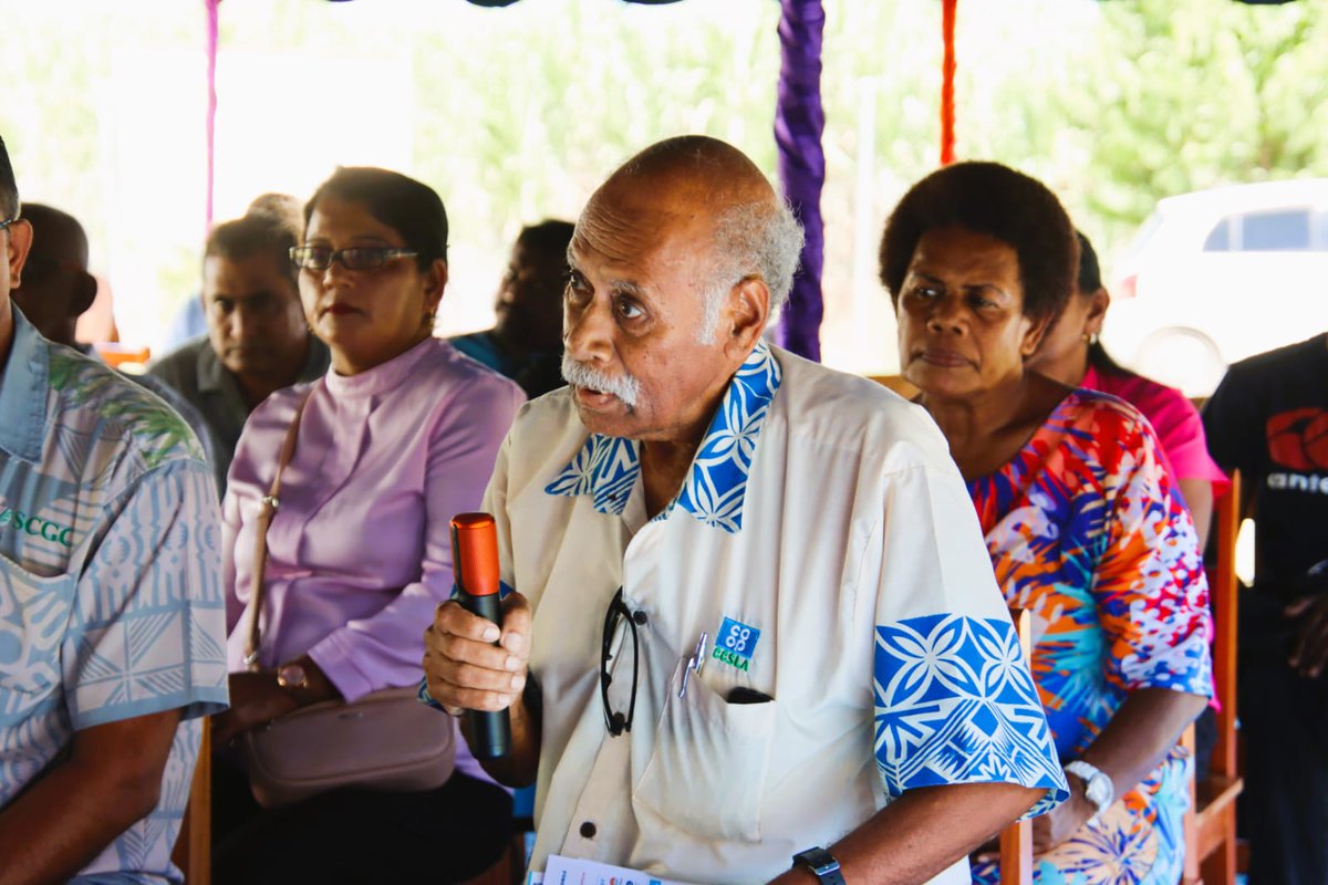 C_Bahuet's tweet image. "Insurance is a must for all", a sugar cane farmer community leader told me. He is right. @undp @uncdf & local partners offer parametric insurance that provides quick payouts when disasters strike. The scheme now exists in 7 Pacific countries with nearly 50,000 farmers enrolled.