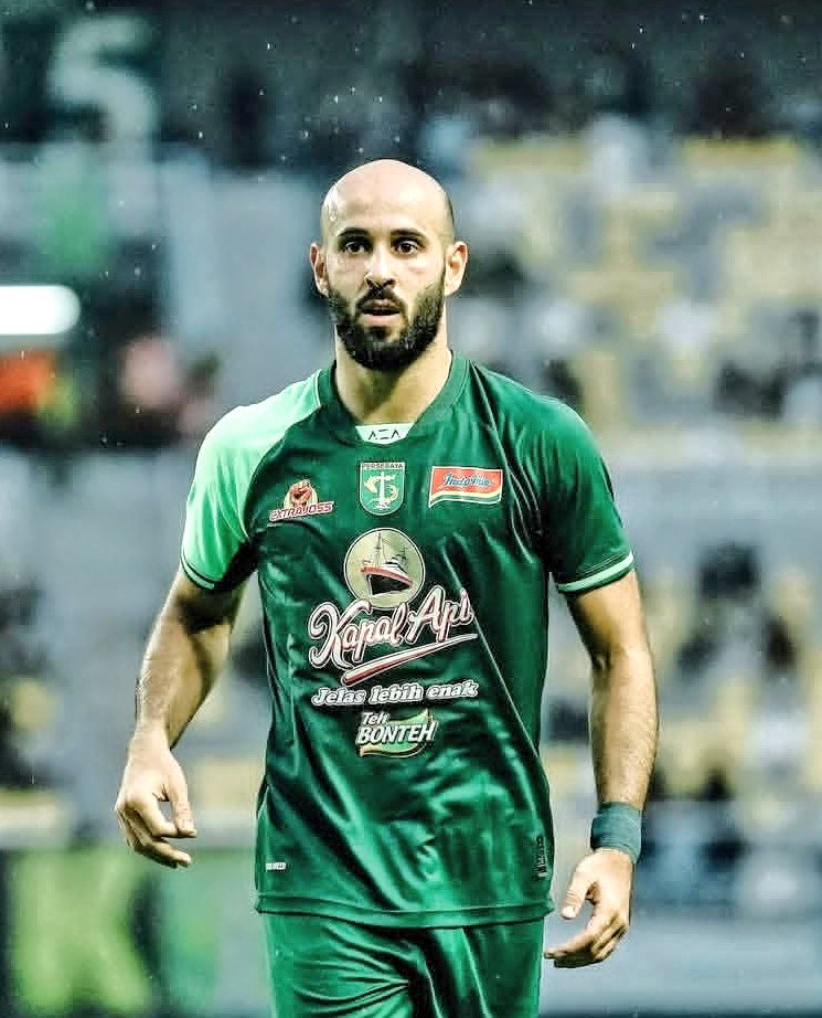 shubham360mind's tweet photo. 🚨Mohammed Rashid 🇵🇸 is set to become East Bengal FC’s third foreign signing this season.Oscar Bruzon had previously tried to acquire him while in charge of Bashundhara Kings.
[@SohanPodder2]

#EastBengal #MohammedRashid #ISL #IndianFootball #Transfers #EastBengalFC #EBFC https://t.co/gbzxQVyDBM