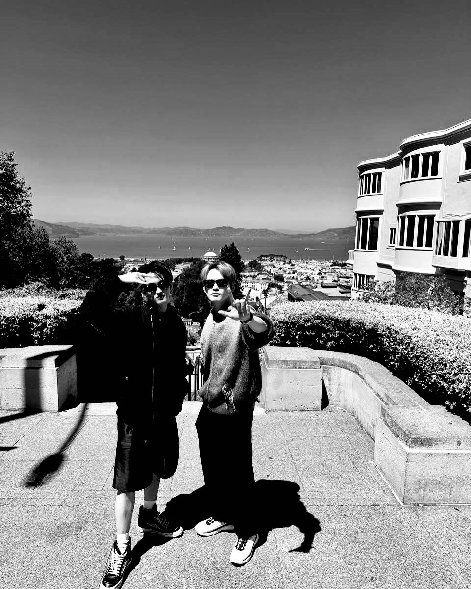 Jenot's tweet image. Exploring the streets together, finding moments of peace and connection. No matter where the path leads, it’s always better with @Chenlez by my side.