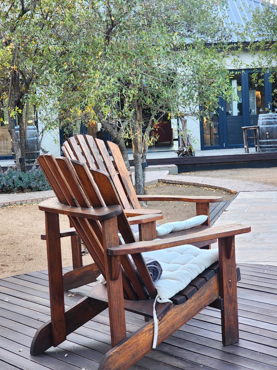 "Brush your thoughts with kindness, smile through the small things, and embrace the tranquility of today."
#Thoughts #Embrace #Kindness #Smile