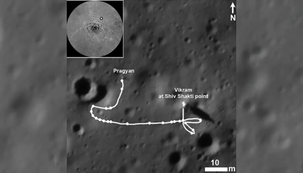 Chandrayaan-3 Unveils Moon’s Ancient Secrets! #India's_Chandrayaan3 #mission has uncovered primitive lunar mantle materials at the #Moon's #ShivShakti Point, offering unprecedented insights into its early history. A monumental leap in #lunar exploration!🇮🇳 bit.ly/44AEObX