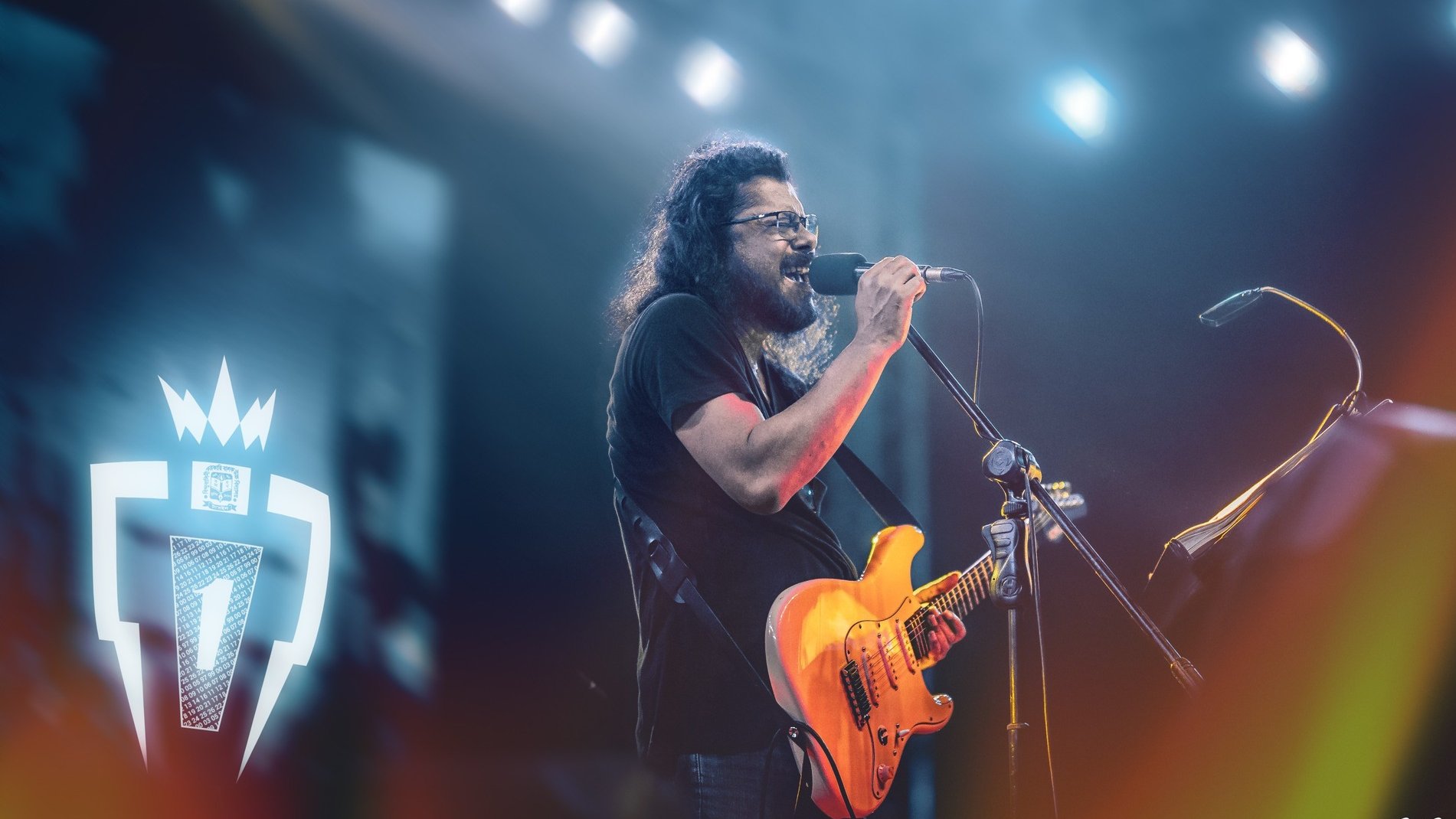 টাঙ্গাইলে জেমস কনসার্টে শতাধিক মোবাইল চুরি: ভিড়ের সুযোগে পকেটমার, উদ্ধারে প্রযুক্তির ভূমিকা