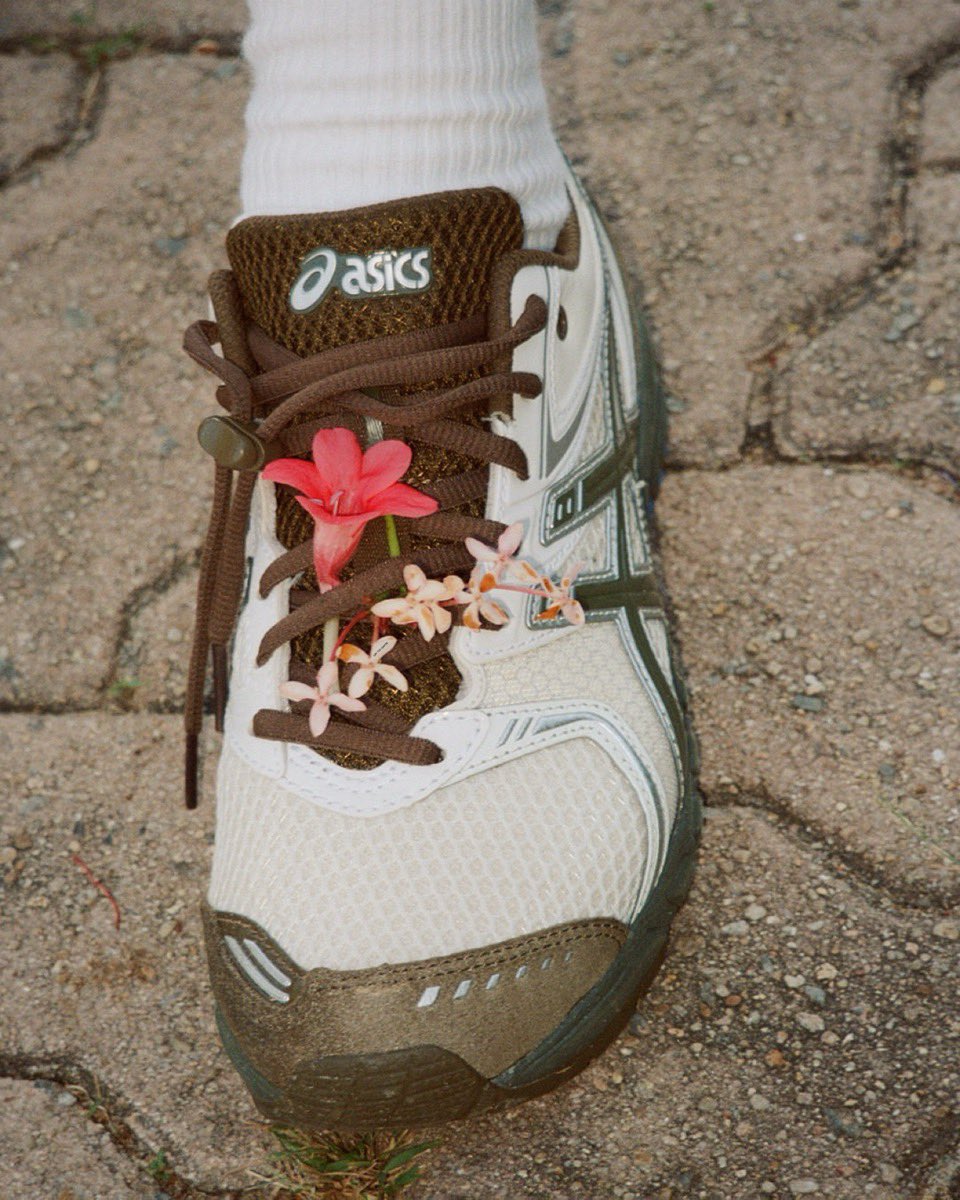 Temptation Vacation x ASICS『GEL-DS TRAINER 14』が現地時間5月25日