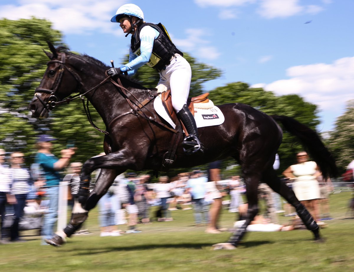 📸🐴I
My Favourite 2 photos from the <a href="/bhorsetrials/">Badminton Horse Trials</a> 2025 - Cross Country