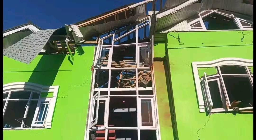 Anadi2011_'s tweet image. 🚨BIG BREAKING NEWS 🚨
💥 💥
House of Amir Nazir Wani 
He has been killed today in the operation by security forces

Jay Hind 🇮🇳🇮🇳🇮🇳🇮🇳
#RaneSaluteModijiAndForces 
#Ooty