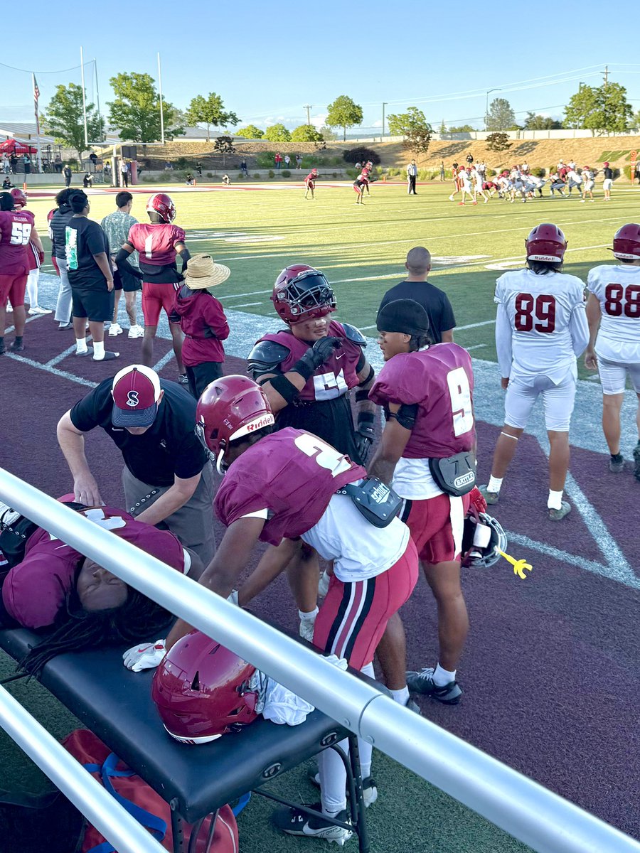 GCCstdntflwship's tweet photo. @SierraCollegeFB Spring Game 2025 https://t.co/l5VxQOeHT6