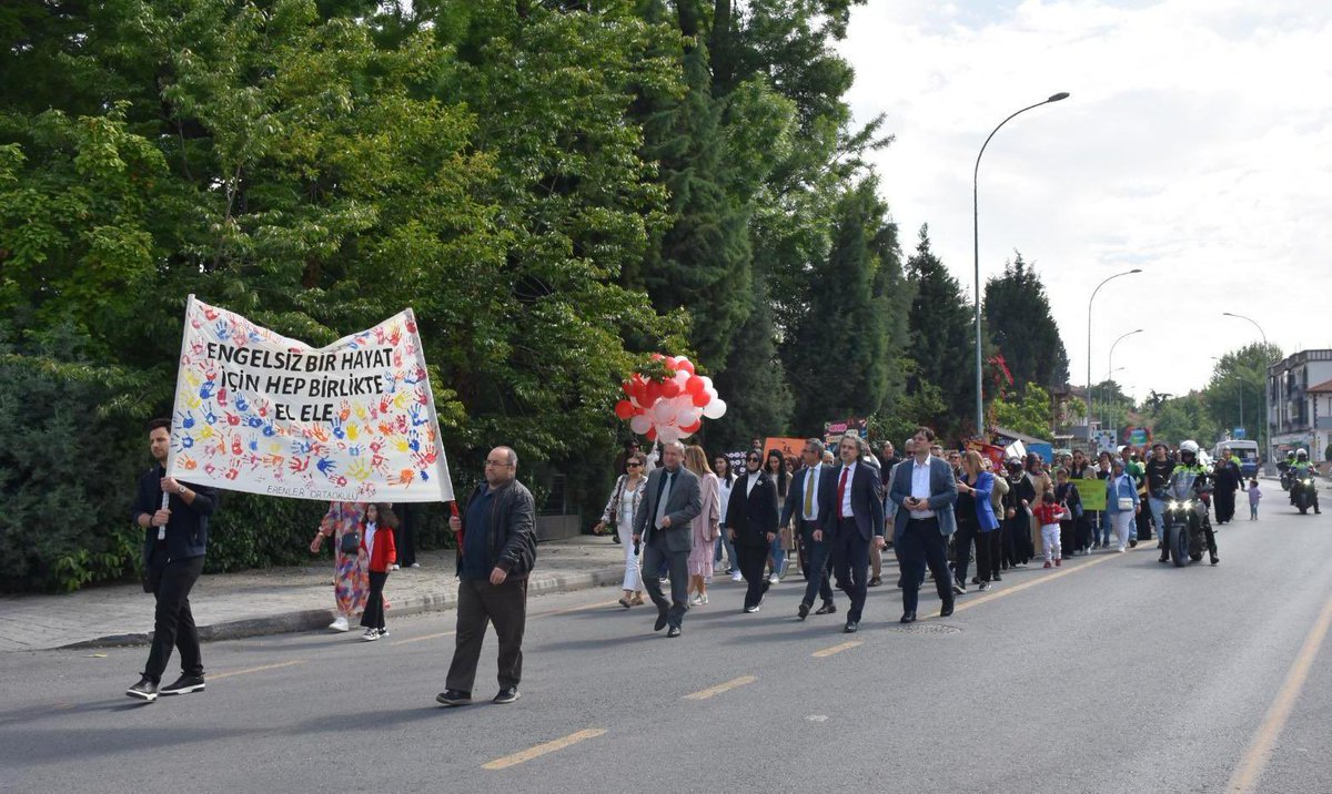 “10-16 Mayıs Engelliler Haftası” münasebetiyle geleneksel olarak düzenlediğimiz “Engelleri Beraber Aşalım Kortej Yürüyüşü ve Özel Eğitim Şenliği"nin 3.sü gerçekleştirildi. 

<a href="/coskunbakirtas/">Coşkun BAKIRTAŞ</a> 
<a href="/ayhannersoyy/">Ayhan Ersoy</a>