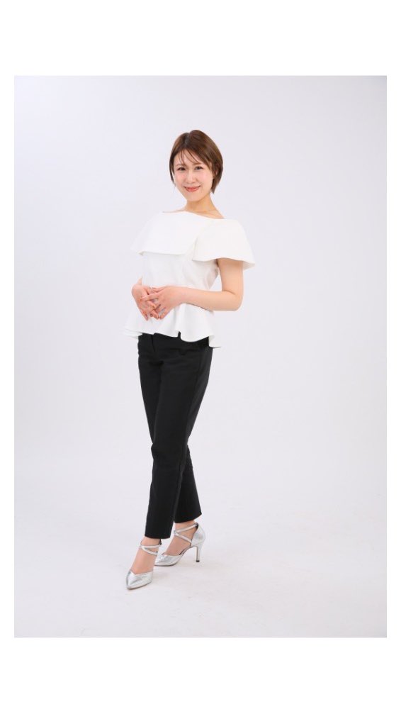 みぃ様 よ！う！や！く！ 宣材写真撮り直しました🥲📷✨✨ 何年ぶりでしょうか