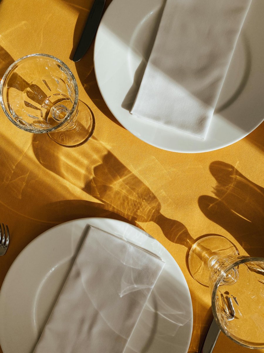 ☀️ Dorset! What's your go-to outdoor dining dish featuring fantastic local ingredients? 😋 Vote below! 👇

Grilled Local Fish &amp; Veg
Dorset Lamb Burger
Local Salad
Local Pizza

#DorsetFood #LocalEats #OutdoorDiningPoll #SupportLocal #RobertsFoodservice