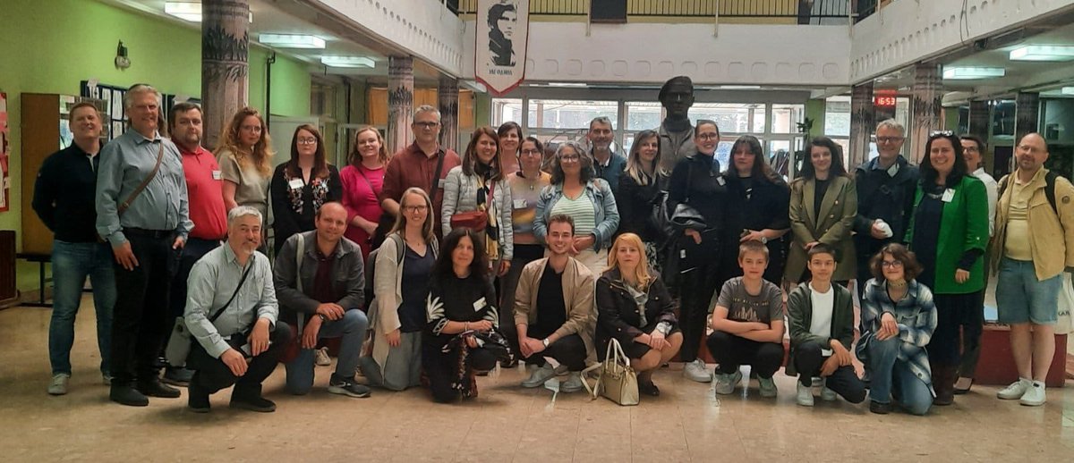 Kicking off the second day of Symposion Network in Jagodina, Serbia <a href="/AnnetteCregan/">Annette Cregan</a>