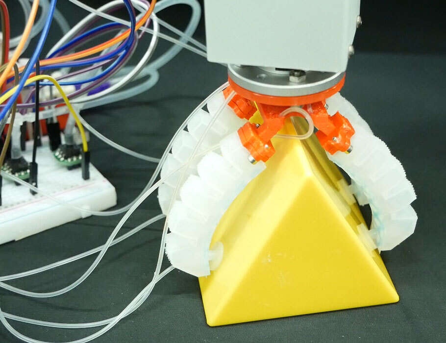SoftLab Bristol (@softlabbristol) on Twitter photo Congratulations Tianqi Yue and team on our latest paper and cover image in <a href="/SciRobotics/">Science Robotics</a> on Octopus-Inspired Hierarchical Suction Intelligence!!! 🐙🤖🧠 science.org/doi/10.1126/sc… <a href="/BristolRobotLab/">BristolRoboticsLab</a> <a href="/BristolUni/">University of Bristol</a> <a href="/BristolEngMaths/">BristolEngMaths</a> <a href="/HermesGadelha/">Hermes Bloomfield-Gadêlha</a> Congratulations Tianqi Yue and team on our latest paper and cover image in <a href="/SciRobotics/">Science Robotics</a> on Octopus-Inspired Hierarchical Suction Intelligence!!! 🐙🤖🧠 science.org/doi/10.1126/sc… <a href="/BristolRobotLab/">BristolRoboticsLab</a> <a href="/BristolUni/">University of Bristol</a> <a href="/BristolEngMaths/">BristolEngMaths</a> <a href="/HermesGadelha/">Hermes Bloomfield-Gadêlha</a>