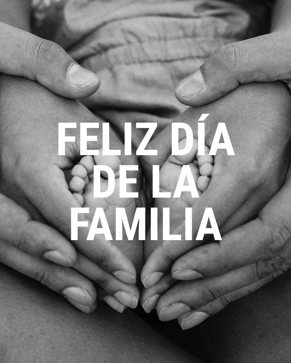 Plasticosur's tweet photo. 👨👩👧👦 Hoy celebramos una de las cosas más bonitas que tenemos: la familia.
La que está en casa, la que elegimos, la que nos acompaña cada día. 💛
¡Feliz Día Internacional de las Familias! 🎉
#díadelafamilia #familia #plasticosur https://t.co/xR66yViq43