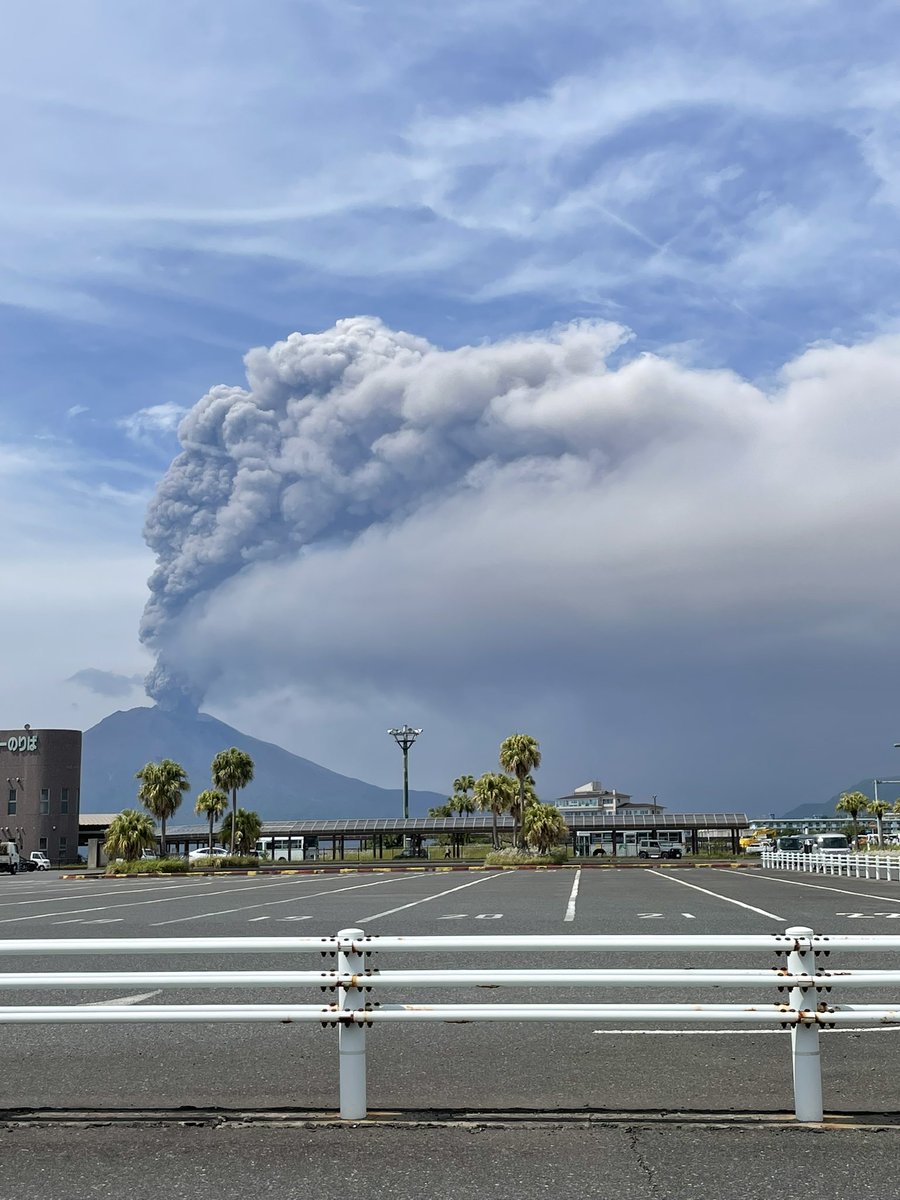 bullnosuke1210's tweet image. こんな感じで爆発する大会になります🌋

#RISEWEST
#鹿児島からRISE