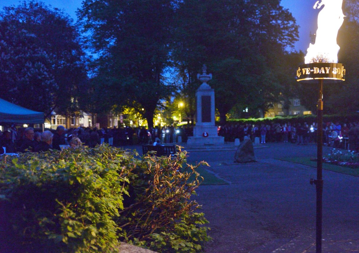 Wonderful pic from last Saturday in Ilkley VE event showing the attendees. AH