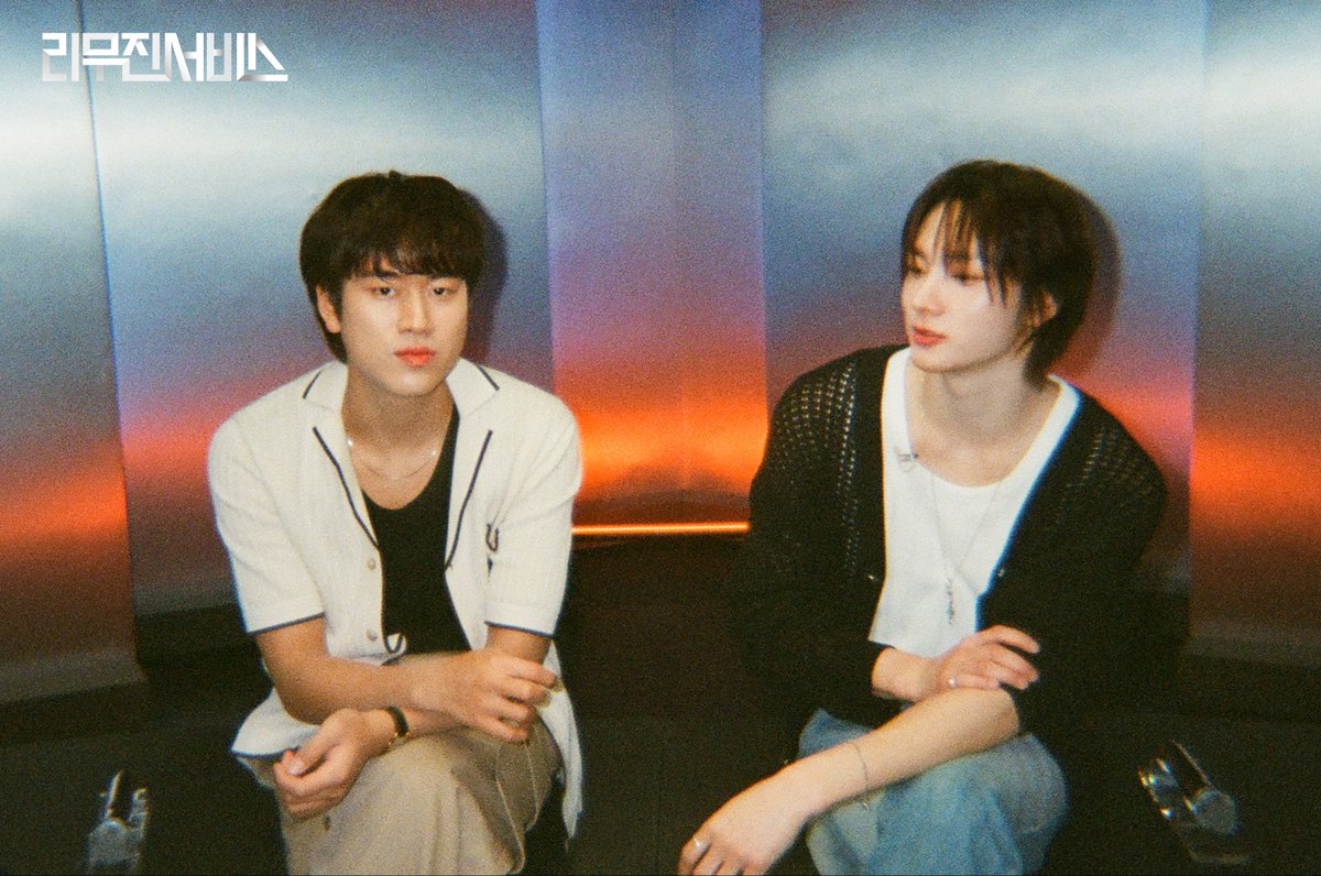 리무진서비스 (@mujin_plz) on Twitter photo 리무진서비스 164회 비하인드 필름 도착💌
#성호 X #이무진 듀엣을 듣는 시간🎵
내일도 림썰은 이 영상을 보겠죠♥
내일도 이 노래를 듣겠죠♥
어떤가요 그댄
당신도 우리와 같나요? ☆ (>ᴗ0 )
<a href="/BOYNEXTDOOR_KOZ/">BOYNEXTDOOR</a>
<a href="/BPM_LMJ/">이무진 (LEE MU JIN)</a>
#SUNGHO #보이넥스트도어 #BOYNEXTDOOR
#LEEMUJIN #리무진서비스 리무진서비스 164회 비하인드 필름 도착💌
#성호 X #이무진 듀엣을 듣는 시간🎵
내일도 림썰은 이 영상을 보겠죠♥
내일도 이 노래를 듣겠죠♥
어떤가요 그댄
당신도 우리와 같나요? ☆ (>ᴗ0 )
<a href="/BOYNEXTDOOR_KOZ/">BOYNEXTDOOR</a>
<a href="/BPM_LMJ/">이무진 (LEE MU JIN)</a>
#SUNGHO #보이넥스트도어 #BOYNEXTDOOR
#LEEMUJIN #리무진서비스