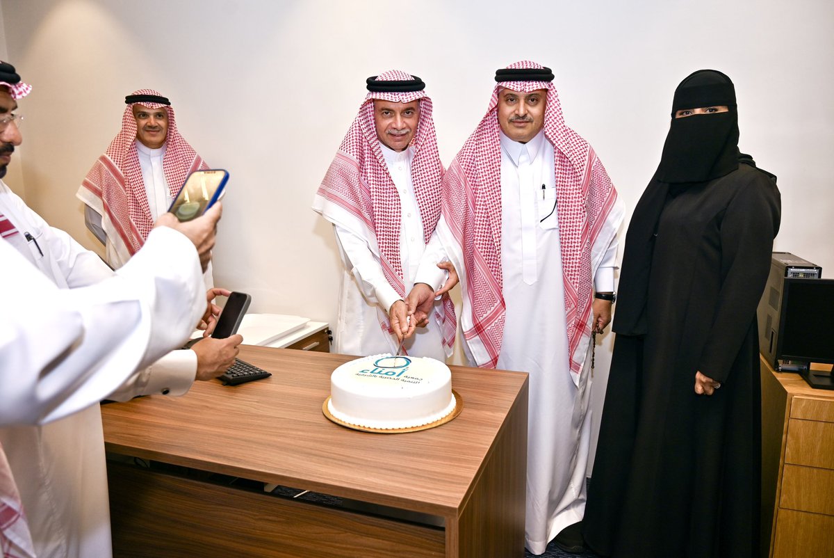 بحضور رئيس مجلس الإدارة أ. سالم بن أحمد بالحمر ونائبه أ. بدر بن عمر، وأعضاء الجمعية العمومية المؤسسين احتفلنا أمس بتدشين مقر جمعية #أمناء_للتنمية_الحضرية بالشرقية في مدينة #الدمام.