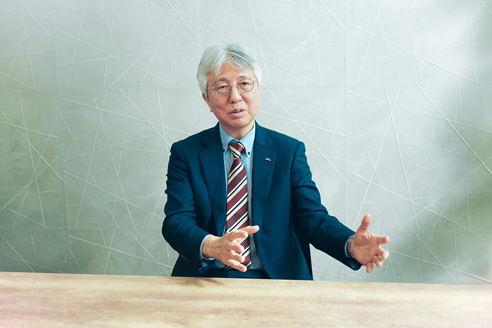 「誰もやったことがないこと」に強く惹かれ、アルツハイマー病治療薬の創製をリードしてきた木村禎治。
ひとりでも多くの方が認知症を早期発見できるようにと挑む木村の「新しい答え」を紹介します。
ぜひご覧ください👉　eisai.co.jp/newanswer/inte…　
#認知症に新しい答えを