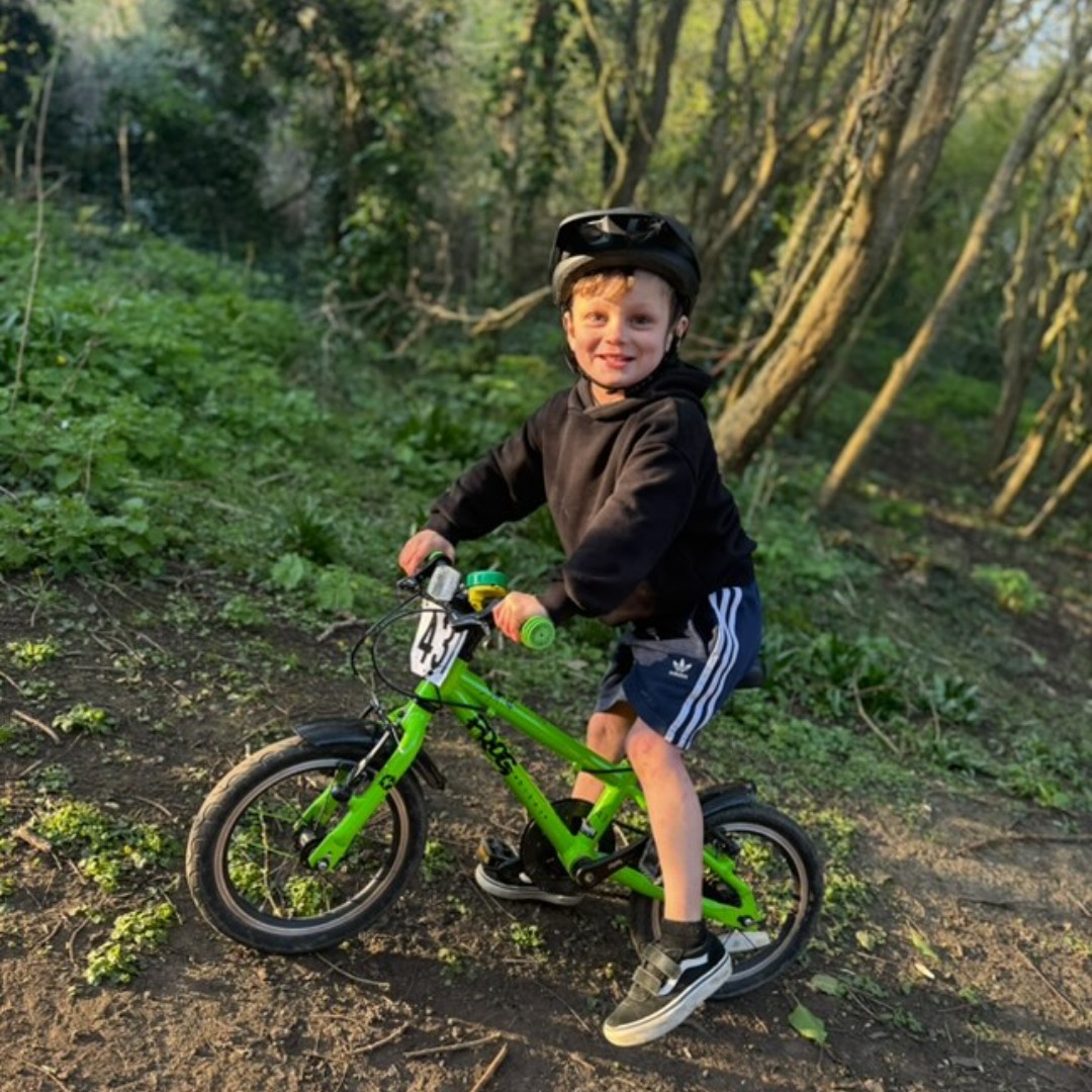 🚲✨ Off the beaten path and into the trees!

Adventure looks a lot like this🌿💚

📷adventureewithus_
#FrogBikes #HoponaFrog #KidsBikes #BikesforKids #OutdoorAdventures #GreenBike #KidsOnBikes #ForestAdventures #RideAndExplore #LittleExplorers #FamilyOutdoors