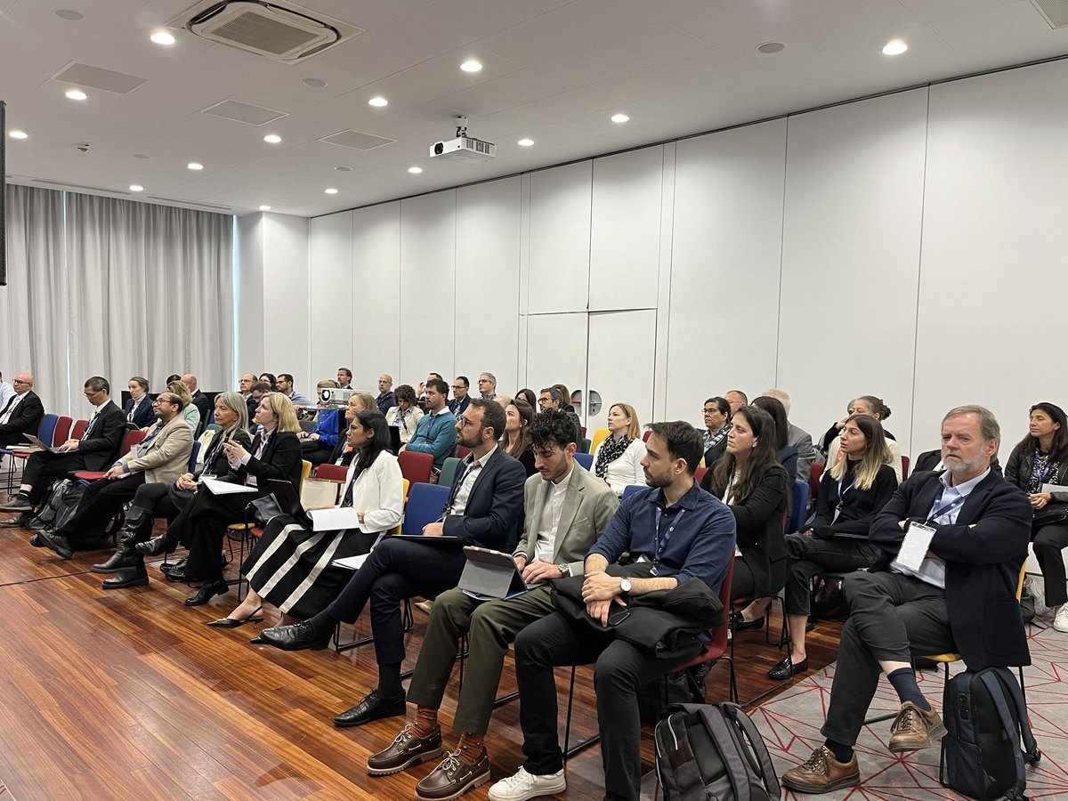 NEXOGENESIS 🇪🇺 (@nexogenesis_eu) on Twitter photo 🔴Live from #WaterProjectsEurope climate challenges event in Warsaw 🇵🇱organised by <a href="/H20EU/">Water Europe</a> .
🎙️Sabina Khan, <a href="/UFZ_EXPO/">Exposure Science Department - UFZ</a> is showcasing the <a href="/NEXOGENESIS_eu/">NEXOGENESIS 🇪🇺</a> work in bringing #stakeholders in dialogue to develop & implement durable policy solutions.
#WKE2025 #WPE2025 #WEFE #nexus 🔴Live from #WaterProjectsEurope climate challenges event in Warsaw 🇵🇱organised by <a href="/H20EU/">Water Europe</a> .
🎙️Sabina Khan, <a href="/UFZ_EXPO/">Exposure Science Department - UFZ</a> is showcasing the <a href="/NEXOGENESIS_eu/">NEXOGENESIS 🇪🇺</a> work in bringing #stakeholders in dialogue to develop & implement durable policy solutions.
#WKE2025 #WPE2025 #WEFE #nexus