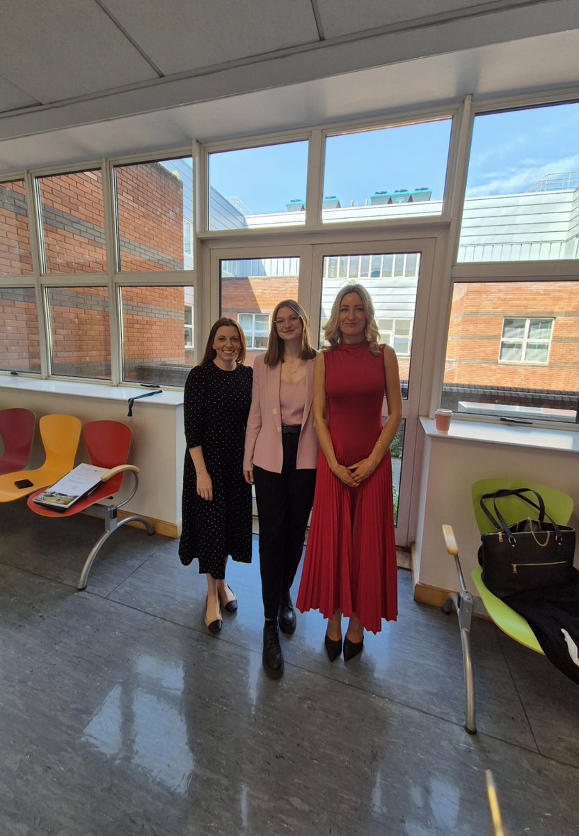 DrMelissaConroy's tweet image. Congratulations to the formidable Dr Marion on a successful PhD viva! Delighted to see your hard work recognised. Such an impressive body of work revealing the pro-tumourigenic effects of fractalkine in OAC @caroline_mrn @JoanneLysaght  @TCDTMI @CancerInstIRE @TrinityMed1