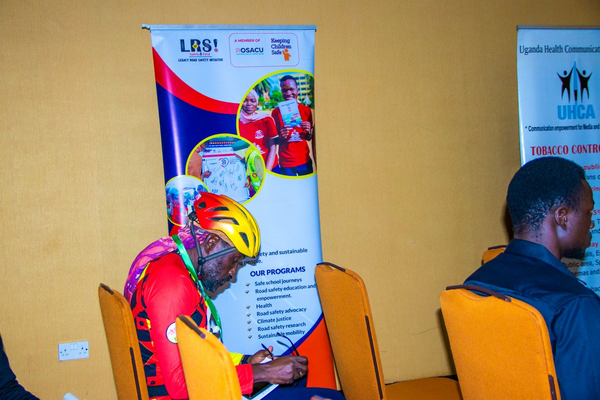 Legacy Road Safety Initiative (LRSI) (@lrsinitiative) on Twitter photo Cycling takes center stage at URoSaC Day 2! eBee uganda, <a href="/swrwug/">Safe Way Right Way Uganda</a>, <a href="/FunCyclingUg/">Fun Cycling UG</a>, <a href="/KCCAUG/">Kampala Capital City Authority (KCCA)</a>, and other CSOs are highlighting why investing in cycling is a smart move for Uganda's communities and government.
This is key for 8th #UNGRSW
#MakeCyclingSafe #MakeWalkingSafe Cycling takes center stage at URoSaC Day 2! eBee uganda, <a href="/swrwug/">Safe Way Right Way Uganda</a>, <a href="/FunCyclingUg/">Fun Cycling UG</a>, <a href="/KCCAUG/">Kampala Capital City Authority (KCCA)</a>, and other CSOs are highlighting why investing in cycling is a smart move for Uganda's communities and government.
This is key for 8th #UNGRSW
#MakeCyclingSafe #MakeWalkingSafe