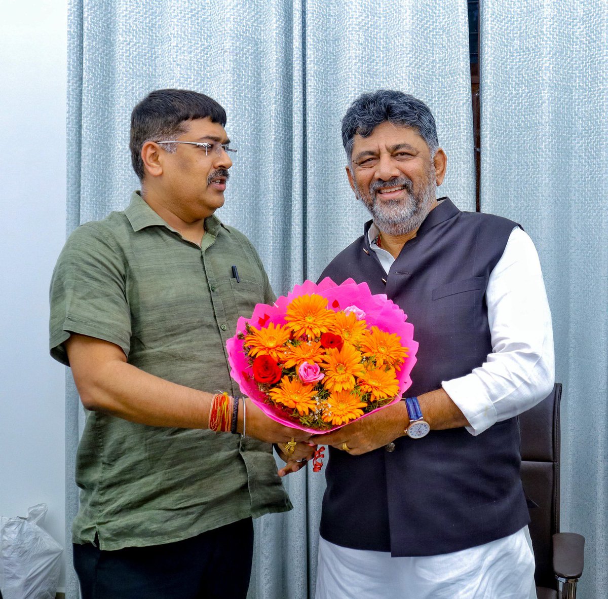 Birthday Wishes to <a href="/DKShivakumar/">DK Shivakumar</a> wish you a healthy, happy and prosperous life.