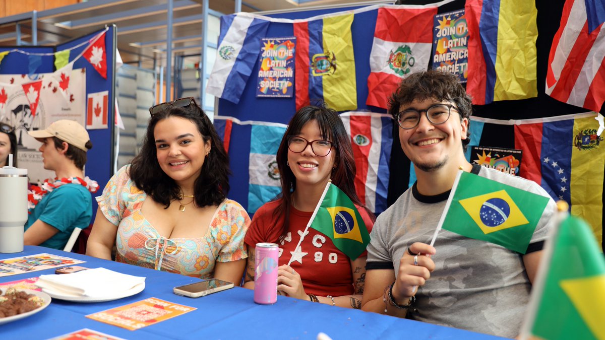 🌍 Introducing our new Global Lounge!

Thanks to the vision and support of #SwanseaUni alumnus Mr Andrew Shin, this vibrant space will help students connect, celebrate diversity, and build friendships across cultures 🤝

➡️ bit.ly/3Zermqr