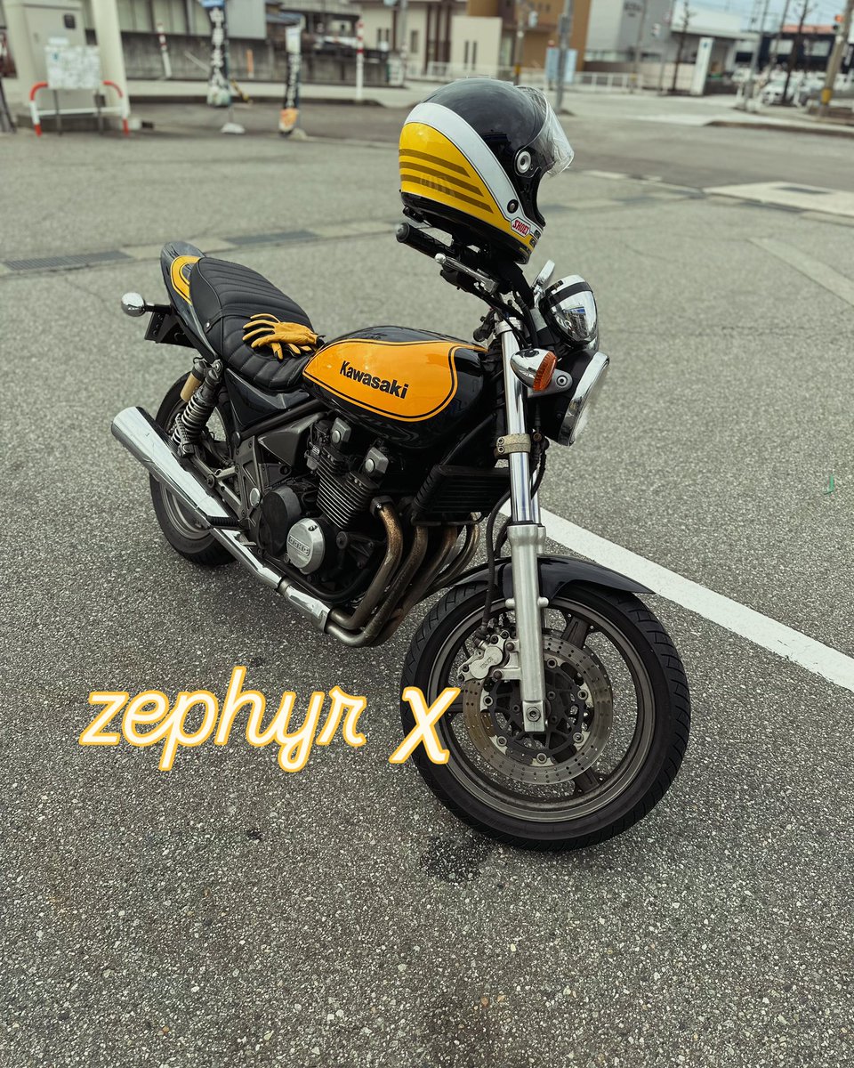 Dragonninja0614's tweet photo. 今度は俺の番‼️
うちのゼファーχが車検でございます♪
ユーザー車検2回目‼️
古いバイクはどうなんだろう❓

#ニンジャ400 #ゼファーχ  #夫婦ライダー　#ユーザー車検　#バイク好きと繋がりたい  #バイク乗りと繋がりたい https://t.co/TAhCjADX8h