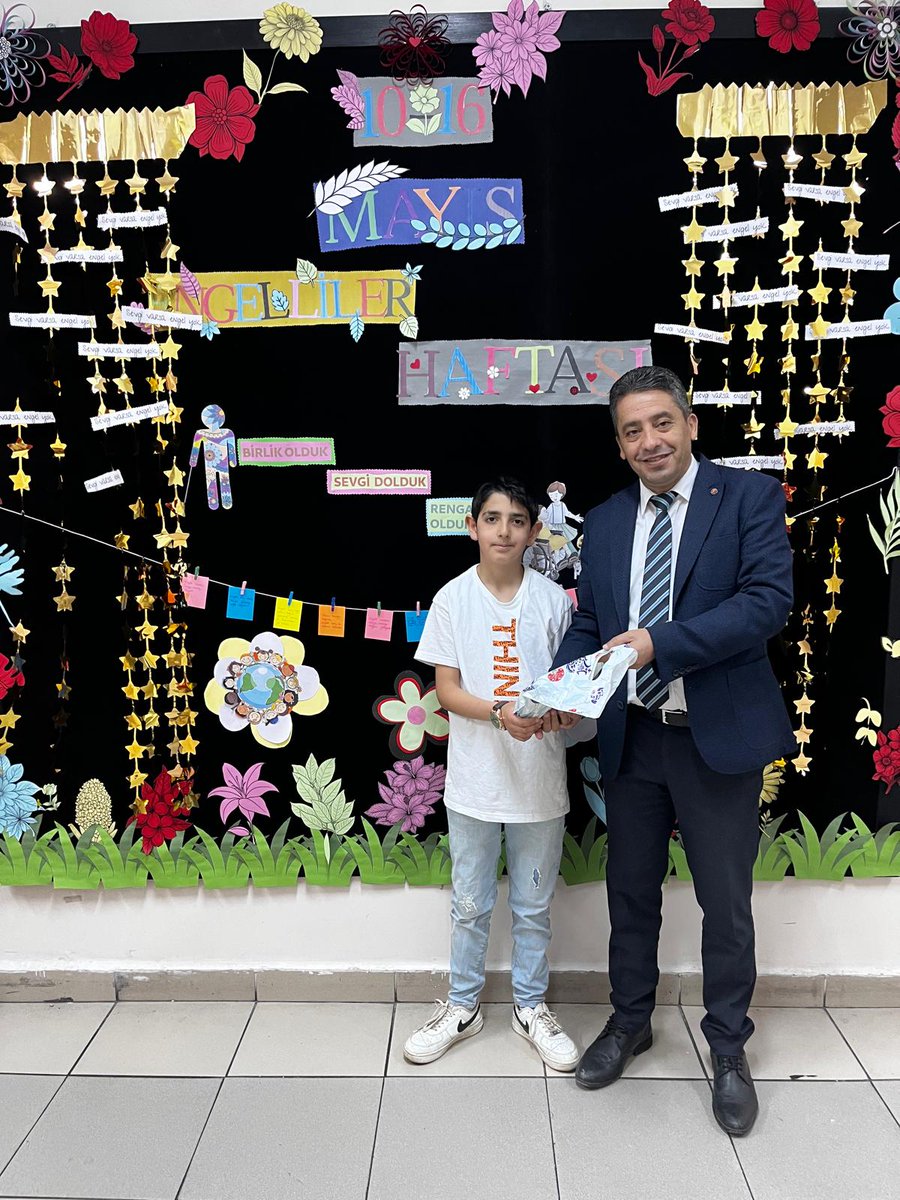 KazYurdalanToki's tweet photo. 12-16 Mayıs Engelliler Haftasında Özel Eğitim  Öğrencilerimizle etkinlik düzenleyip hediyeler verdik. 
@yusufdinc37
@KrpnrSeyfullah @ibrhim_Arslan https://t.co/kTt3gG5CJQ