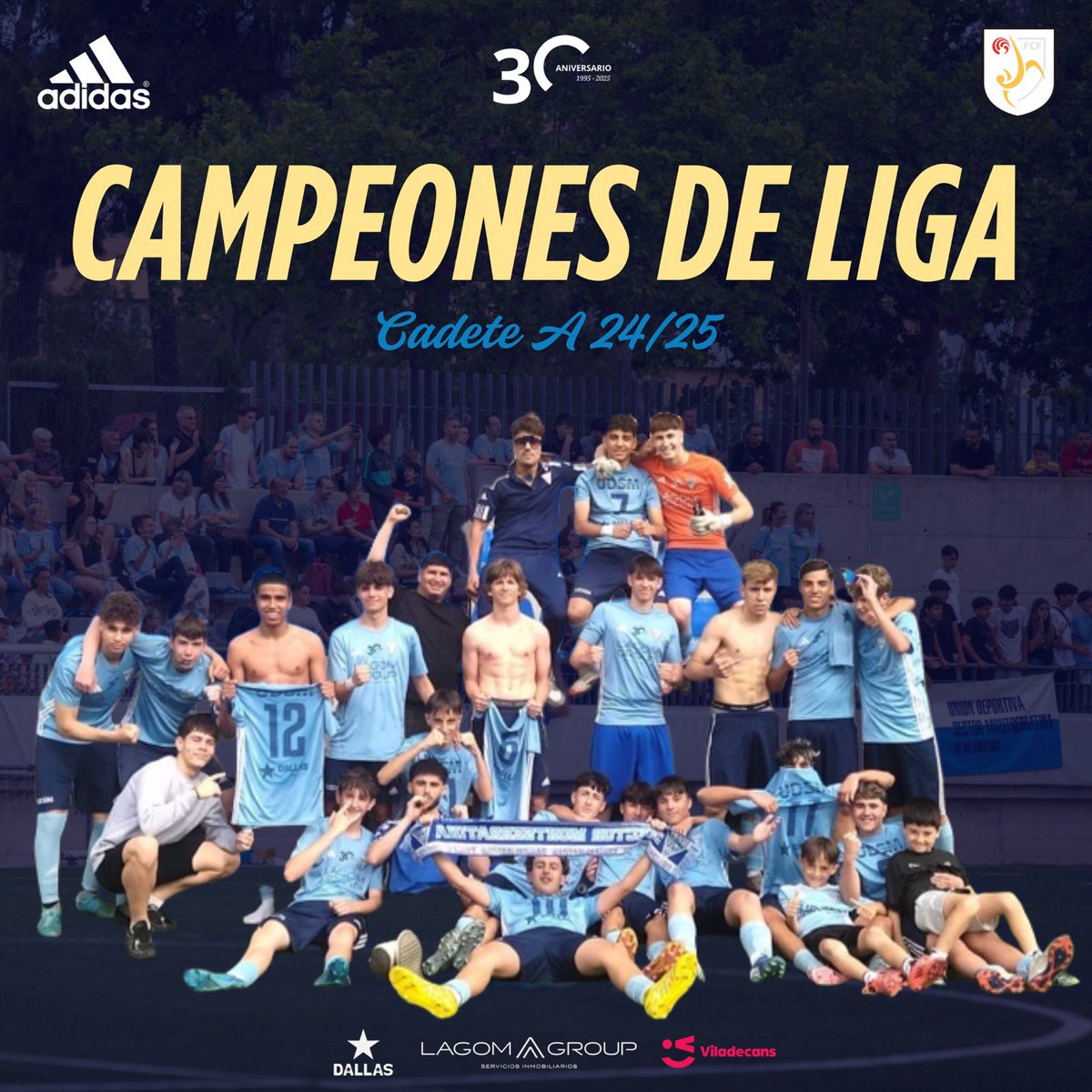 Kilian82190737's tweet photo. Temporada inolvidable quedando campeones y ascendiendo al Cadete a primera división ,con un equipo de jugadores brutal y mis dos compañeros que han echo todo mucho mas fácil.
Muy contento por mi primer ascenso como entrenador.
Un saludo a tutusaus y sus amigos💙🥽 https://t.co/3vrpsISt3p