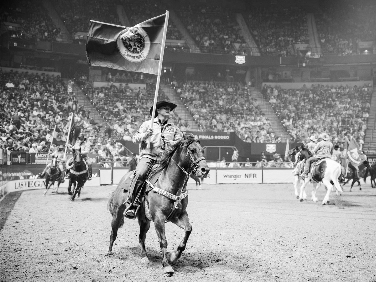 J.D. Struxness carried the Minnesota flag during the 2024 NFR Grand Entry, representing the Land of 10,000 Lakes. Fun fact: Minnesota is known as the "Land of 10,000 Lakes," but it actually has over 11,000, making it a paradise for water lovers! #WranglerNFR #NFR