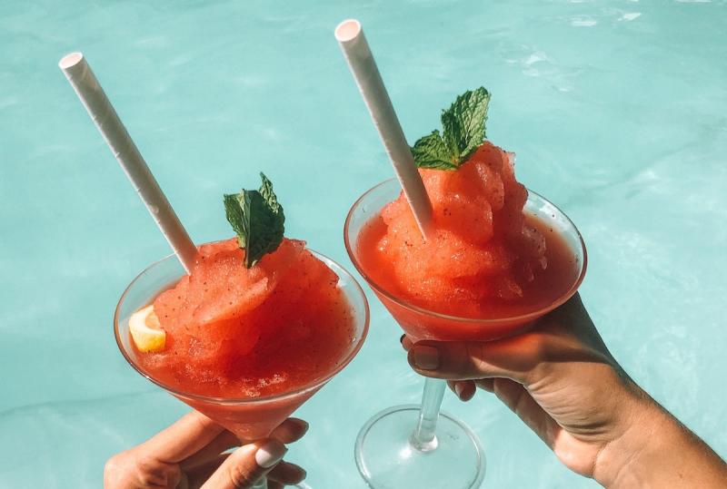 This delicious warm weather treat relies on a top-quality DOCG dessert wine as its base. Get the recipe for the strawberry granita: bit.ly/4mwtpR0