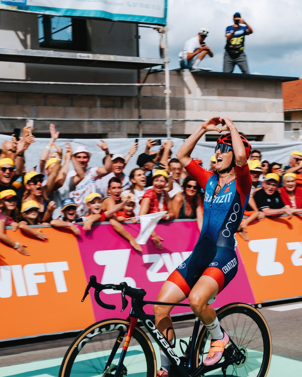 Le Tour de France Femmes avec Zwift (@letourfemmes) on Twitter photo 🥳 On continue la semaine des anniversaires en souhaitant aujourd'hui un excellent anniversaire à la gagnante de l'étape 6 du #TDFF2024 🇫🇷 <a href="/CedrineKerbaol/">Cedrine Kerbaol</a> !
🥳 We're continuing the week of birthdays by wishing the winner of stage 6 of the #TDFF2024 🇫🇷 <a href="/CedrineKerbaol/">Cedrine Kerbaol</a> a happy 🥳 On continue la semaine des anniversaires en souhaitant aujourd'hui un excellent anniversaire à la gagnante de l'étape 6 du #TDFF2024 🇫🇷 <a href="/CedrineKerbaol/">Cedrine Kerbaol</a> !
🥳 We're continuing the week of birthdays by wishing the winner of stage 6 of the #TDFF2024 🇫🇷 <a href="/CedrineKerbaol/">Cedrine Kerbaol</a> a happy