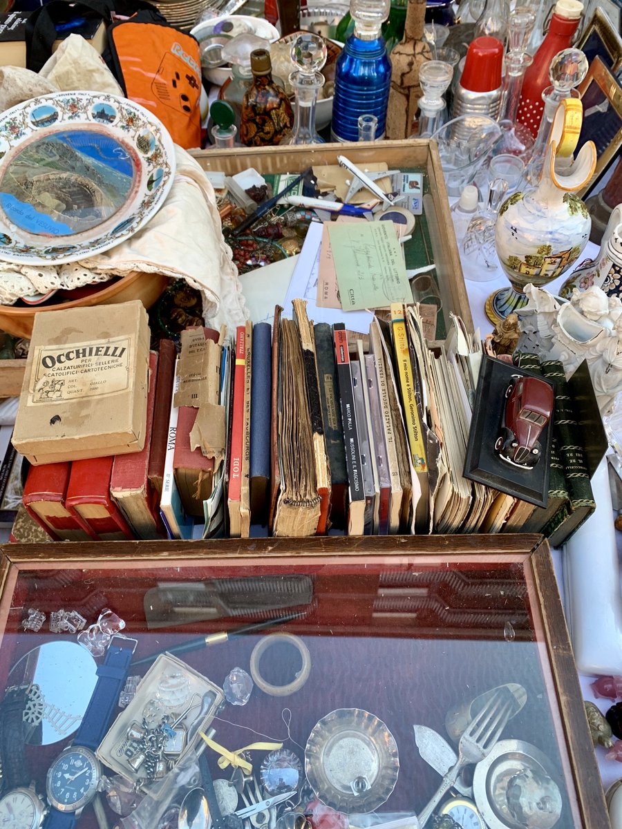 If you’re looking for a local and low-key way to get to know a destination, try one of these antiques bazaars and sprawling secondhand fairs across the Boot: bit.ly/3RRQ6kc
