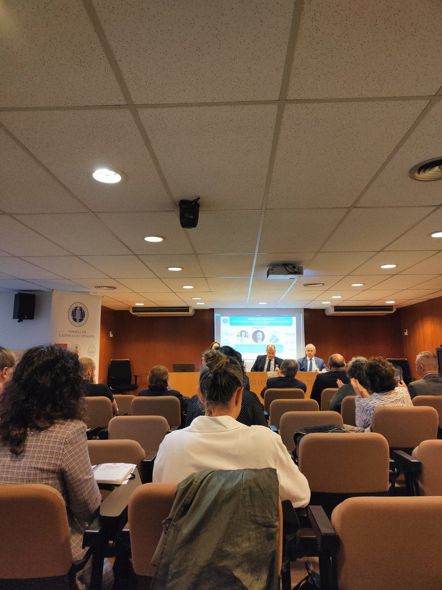 Jornada sobre delictes d'odi i discriminació <a href="/conselladvocat/">Consell de l’Advocacia Catalana</a> <a href="/ICATERadvocats/">Advocats Terrassa</a>