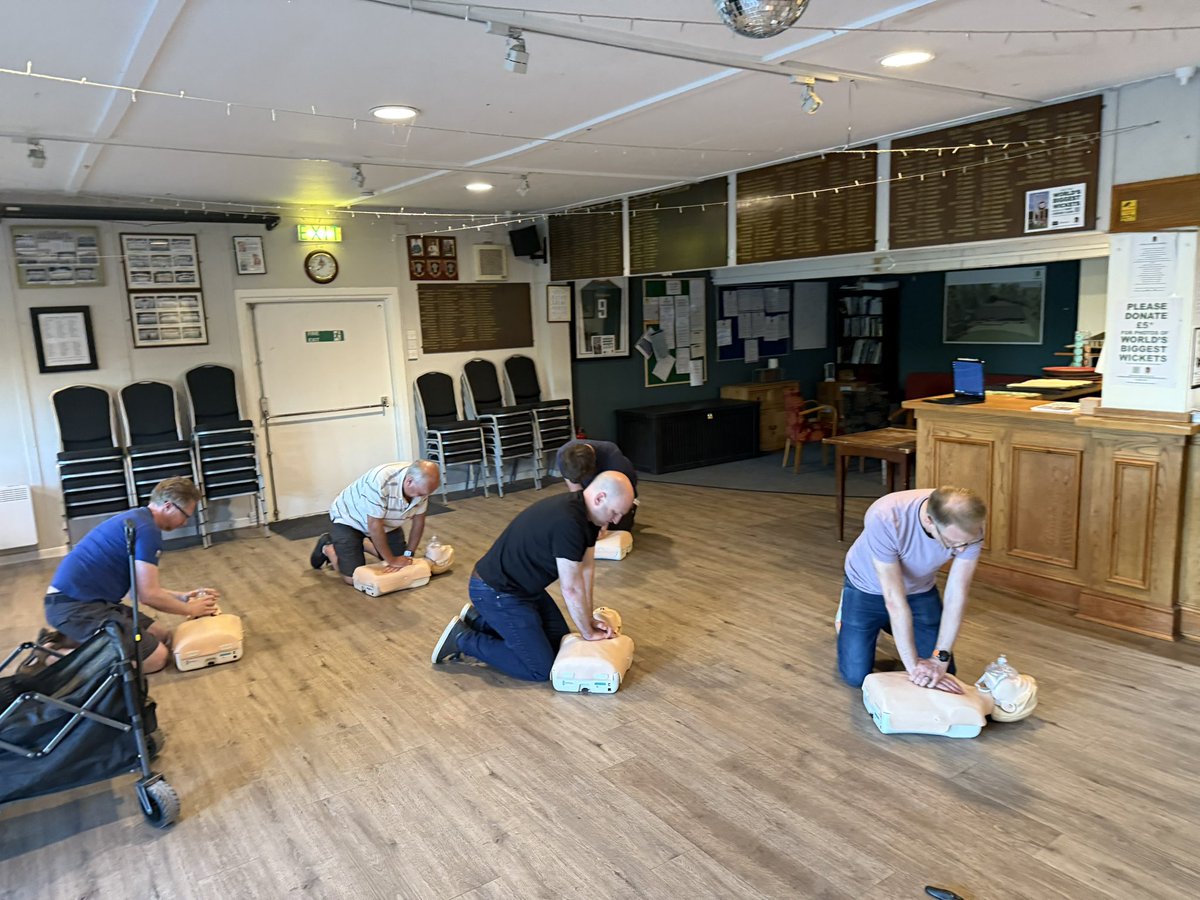 Reach First Aid (@reachaid) on Twitter photo A cricket first aid course at world record holders <a href="/ToftCC/">Toft Cricket Club</a> <a href="/CheshireCB/">Cheshire Cricket Board</a> A cricket first aid course at world record holders <a href="/ToftCC/">Toft Cricket Club</a> <a href="/CheshireCB/">Cheshire Cricket Board</a>