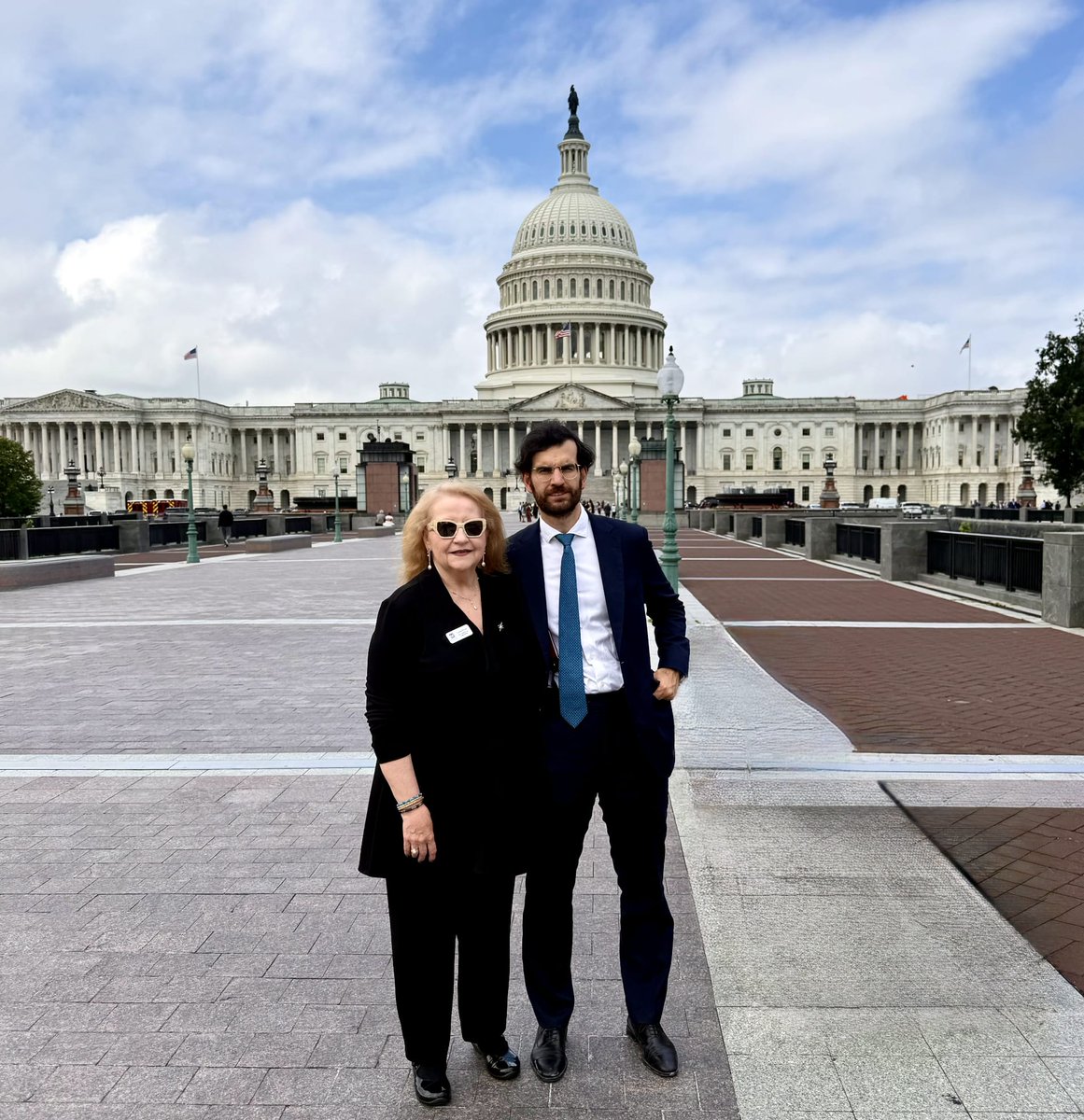 🌍 OIDEL is always present where education matters are discussed. Our director, Ignasi Grau, and Leslie Hiner, executive committee member, participated actively at the Capitol in Washington D.C., engaging with several education lobbyists to discuss freedom of education. #OIDEL