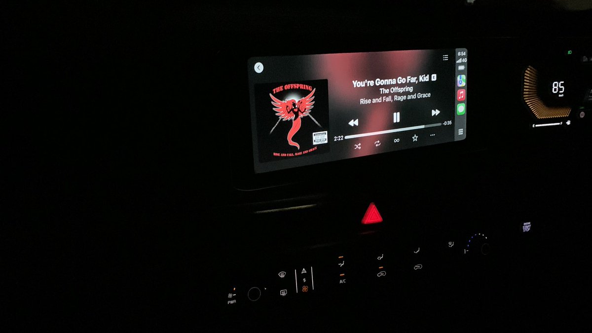 Naddleslee's tweet image. Guess where we’re headed 🤘#OffSpring