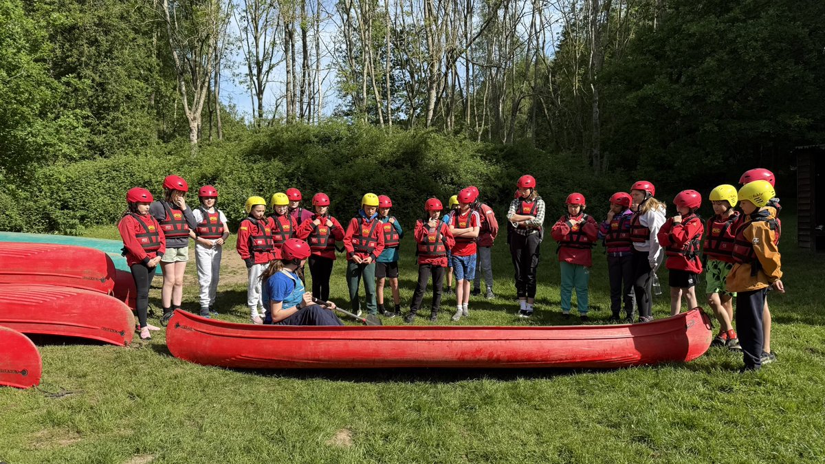 Ysgol Pen y Bryn tweet media