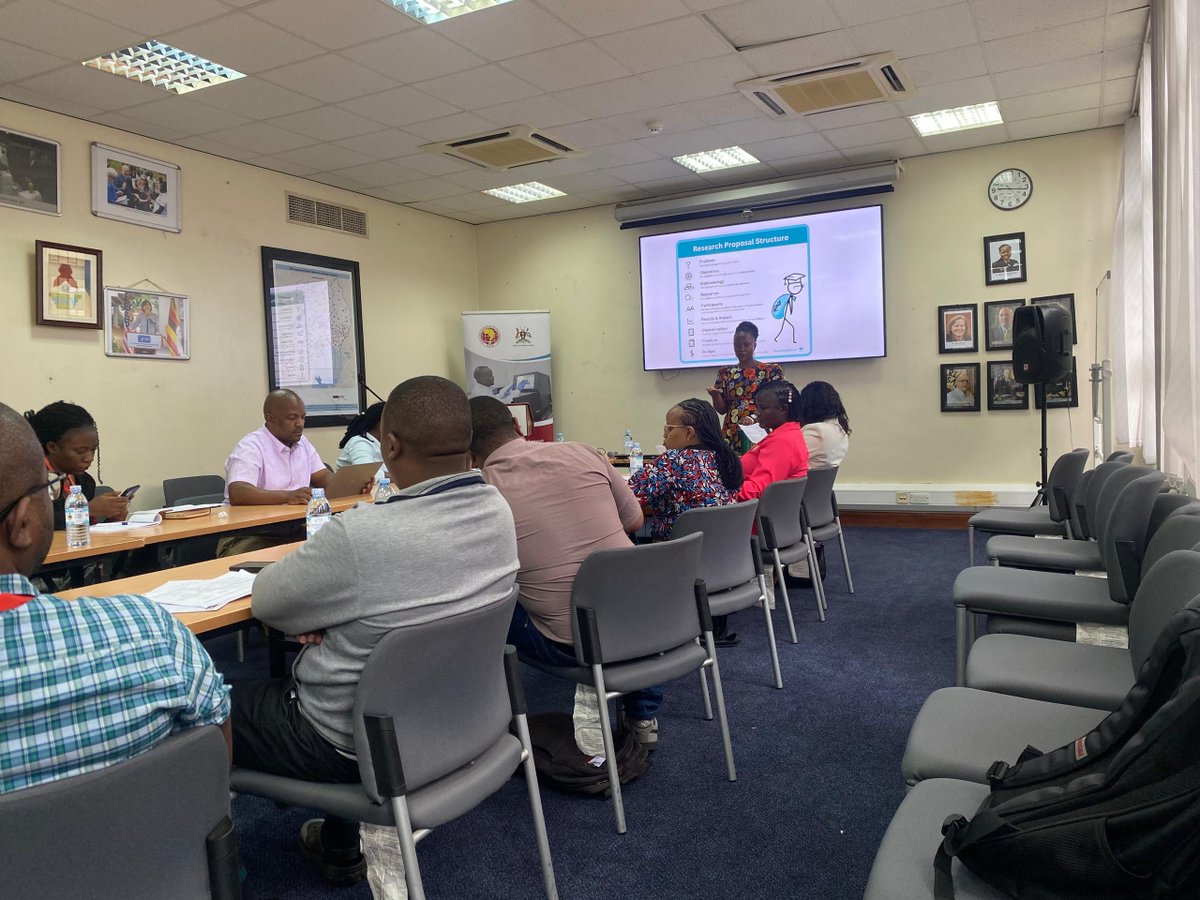Eastern Africa Consortium for Clinical Research (@eaccr2) on Twitter photo Grant Writing session led by Anne Kapaata #AdultHIVManagementResearchTrainingWorkshop
#HIVResearch #ScientificWriting #CapacityBuilding #EACCR3 #globalhealth <a href="/UVRIug/">UVRI</a> <a href="/info_TGHN/">The Global Health Network</a> <a href="/KEMRI_Kenya/">Kenya Medical Research Institute</a> Grant Writing session led by Anne Kapaata #AdultHIVManagementResearchTrainingWorkshop
#HIVResearch #ScientificWriting #CapacityBuilding #EACCR3 #globalhealth <a href="/UVRIug/">UVRI</a> <a href="/info_TGHN/">The Global Health Network</a> <a href="/KEMRI_Kenya/">Kenya Medical Research Institute</a>