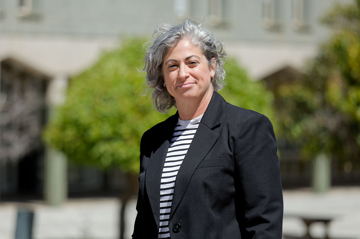 FundaciónGeneral ULL (@fg_ull) on Twitter photo 💡 Todo avance tecnológico comienza con una idea.
🤔 En un mundo de #IA y algoritmos, las preguntas marcan la diferencia.
Cristina Aranda nos invita a repensar el futuro, mirando más allá de los códigos.
Lee el reportaje completo aquí t.ull.es/23te
<a href="/cris_aranda_/">Cristina Aranda</a> 💡 Todo avance tecnológico comienza con una idea.
🤔 En un mundo de #IA y algoritmos, las preguntas marcan la diferencia.
Cristina Aranda nos invita a repensar el futuro, mirando más allá de los códigos.
Lee el reportaje completo aquí t.ull.es/23te
<a href="/cris_aranda_/">Cristina Aranda</a>