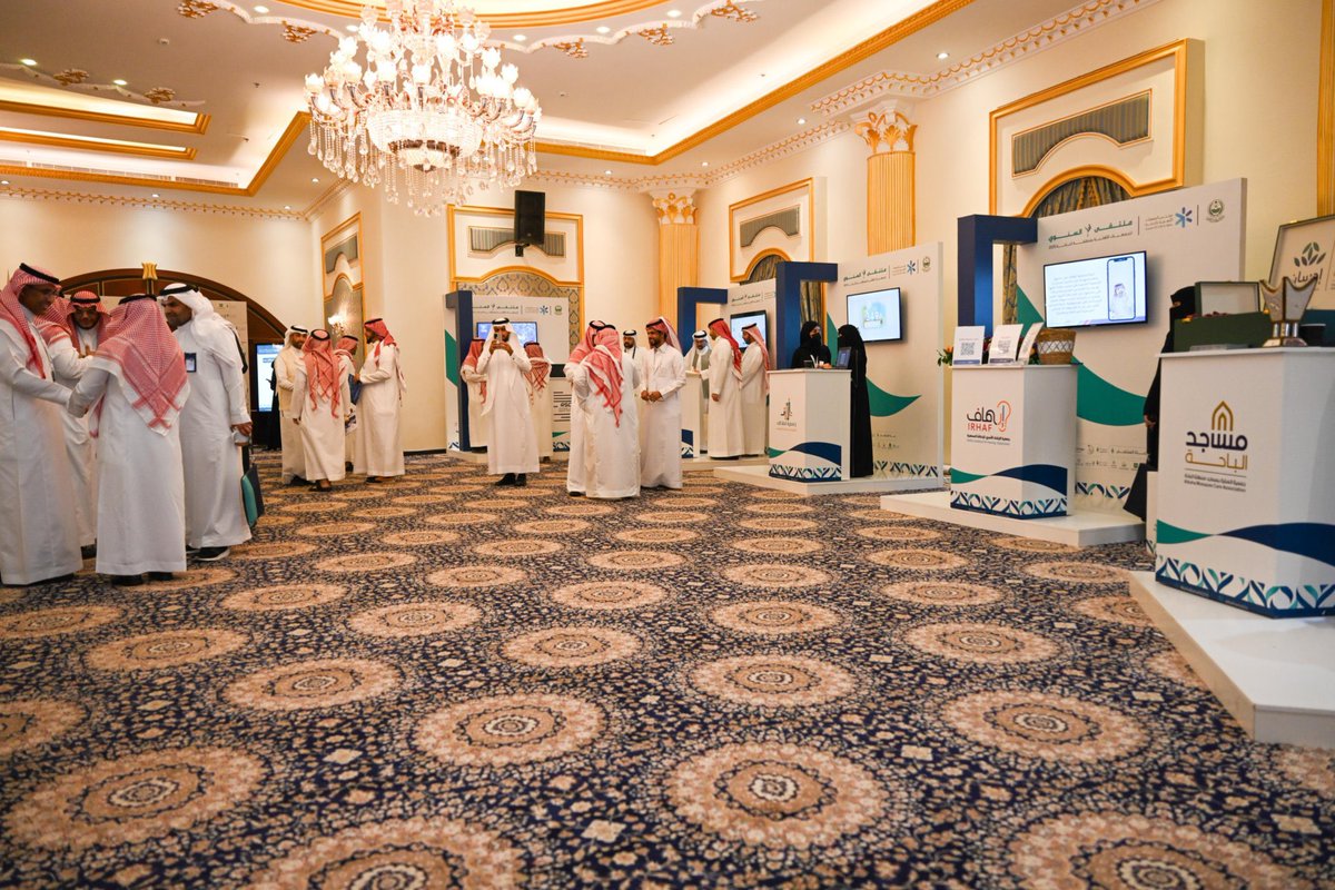 برعاية صاحب السمو الملكي الأمير الدكتور حسام بن سعود، أمير منطقة الباحة ، افتتح محافظ بلجرشي نايف الهزاني ملتقى #غير السنوي في نسخته الثانية، بتنظيم مجلس الجمعيات الأهلية بالمنطقة ، وضم الملتقى 14 ركنًا لجهات حكومية وأهلية وداعمة، وشهد توقيع 14 اتفاقية تعاون لتعزيز الشراكة وتوحيد